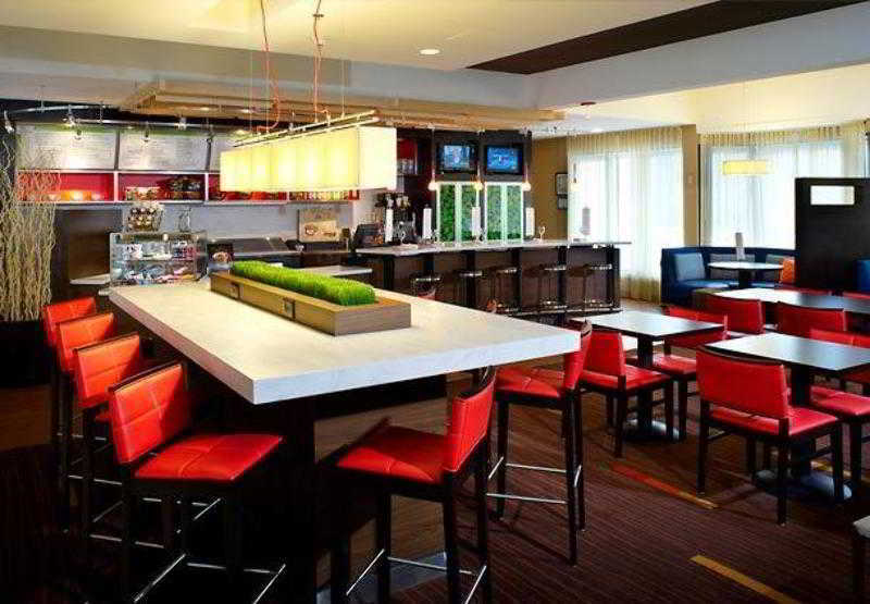 Courtyard Chicago Oakbrook Terrace